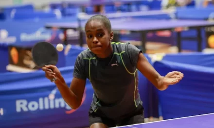 Yoel Mendoza retuvo el título clásico Rolling Tenis de Mesa