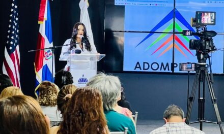 El presidente de Adompreture vehemencia al motor de turismo de la diáspora dominicana, cita casi 8 millones de visitas en cinco primaveras