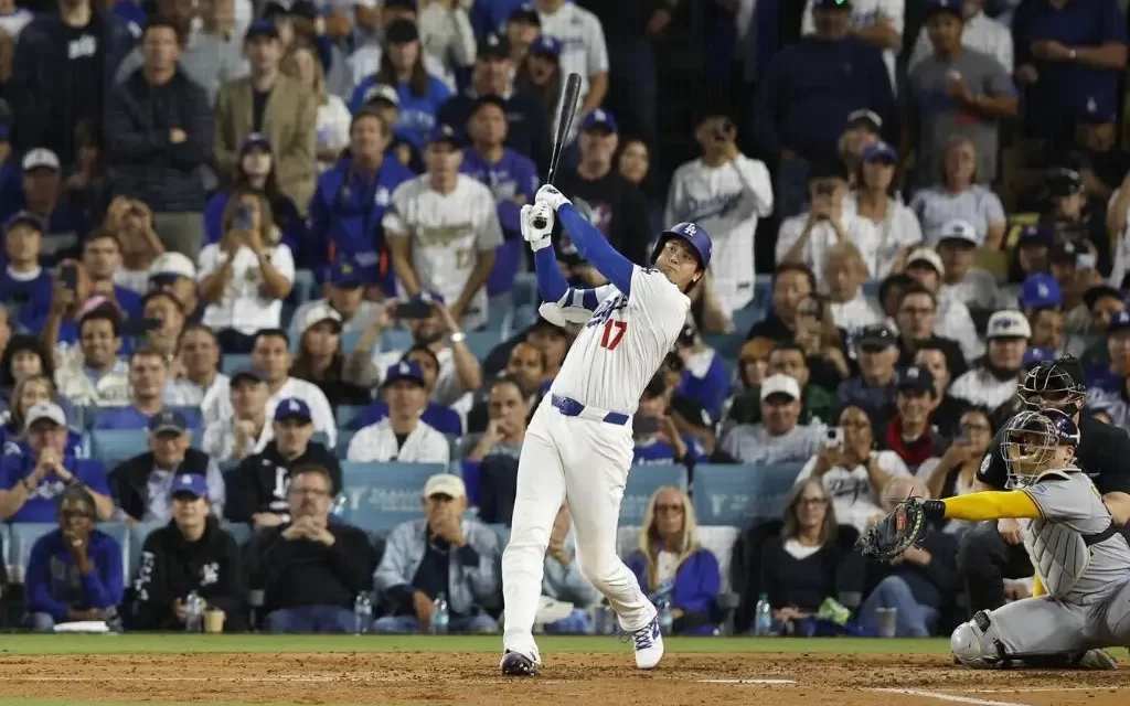 Once datos increíbles del inolvidable maratón 18 innings del Juego 3