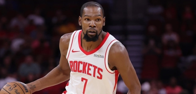 Kevin Durant acuerda extensión de dos abriles y $90 millones