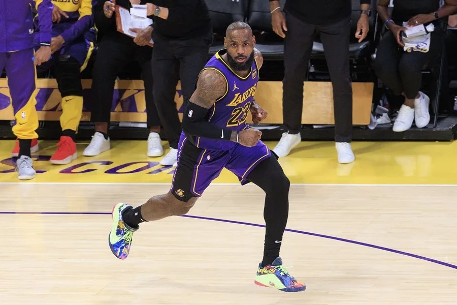 LeBron James hará historia al convertirse en el único ludópata con 23 temporadas en la NBA