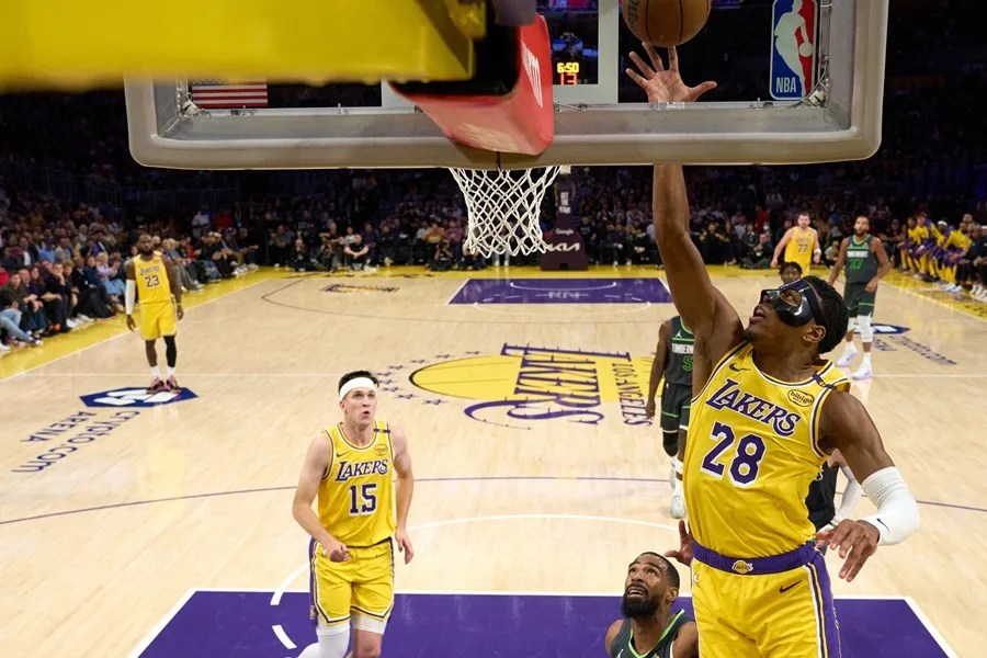 NBA aprueba cesión histórica de Los Angeles Lakers a Mark Walter por 10,000 millones de dólares