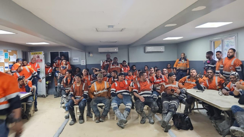 Los trabajadores mineros atrapados en Cormidom escapan ilesos