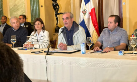 Melissa satura suelos dominicanos, obligando a alertar en populares regiones turísticas