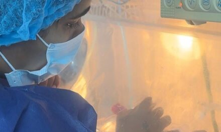 Martha Heredia da a luz y pide oraciones por su bebé