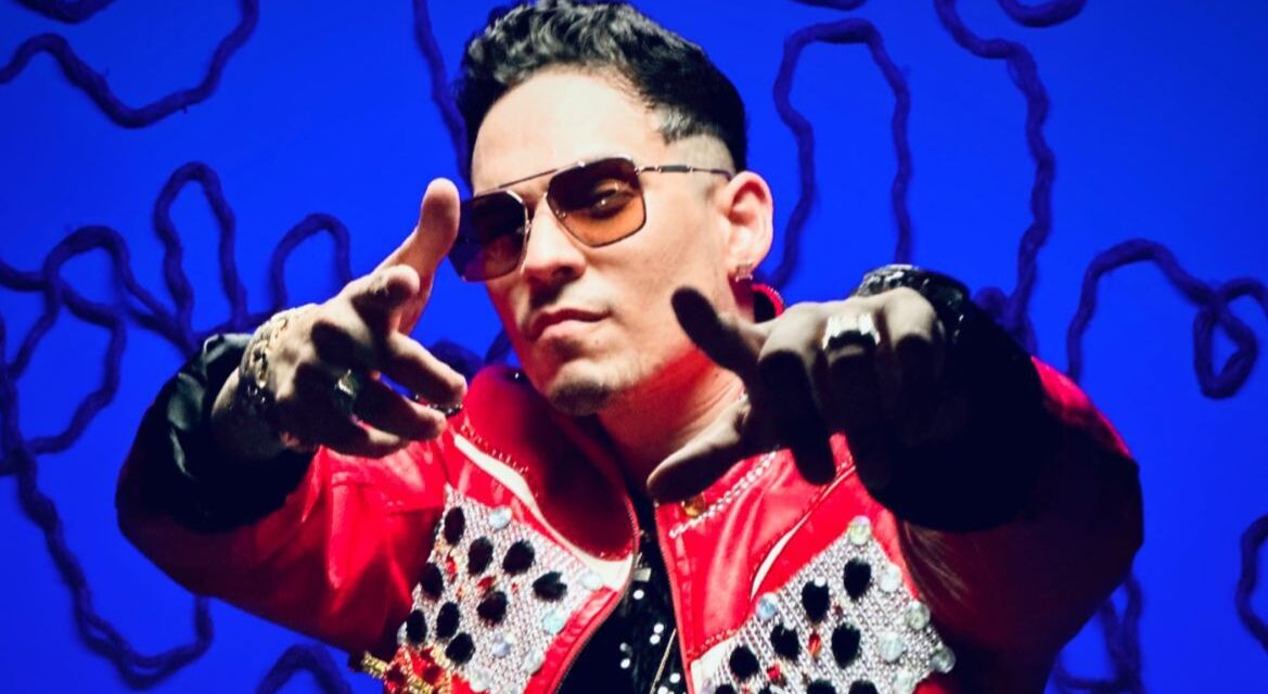 Ángelo Perrone el actor dominicano que ha conquistado