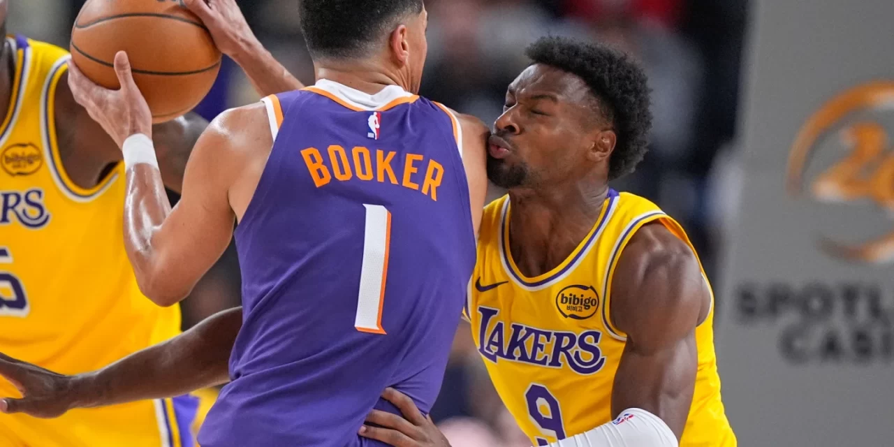 Los Lakers pierden su primer partido de pretemporada por 103-81 frente a los Suns con LeBron James y Luka Doncic fuera