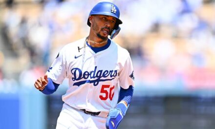 Mookie Betts apetencia el Premio Roberto Clemente 2025 por su agricultura comunitaria y filantrópica