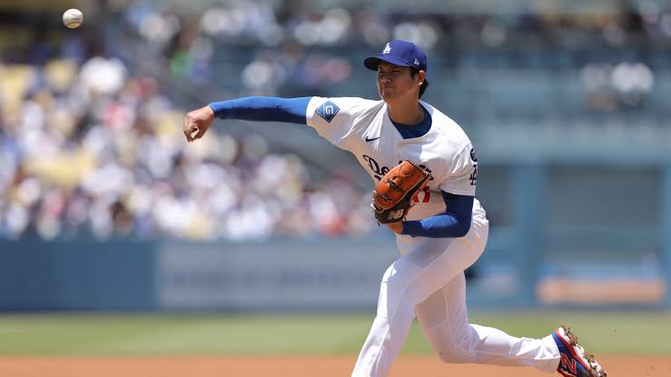 Dodgers evalúan usar a Shohei Ohtani como relevista en el Juego 6 de la Serie Mundial