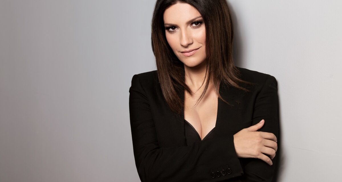 Laura Pausini hace “burla” a Leila Cobo de Billboard