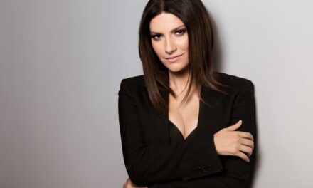 Laura Pausini hace “burla” a Leila Cobo de Billboard