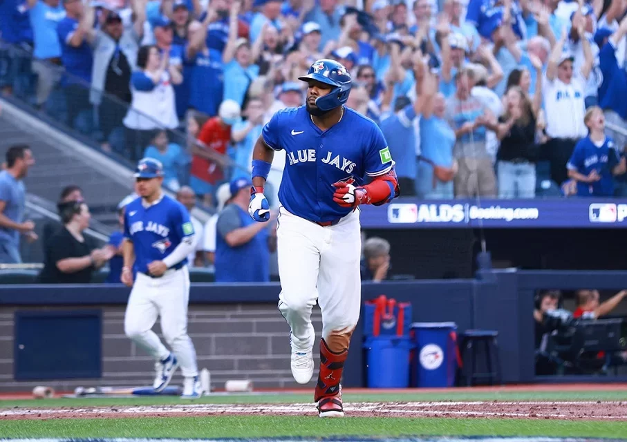 ¿Podrán los Azulejos barrer a los Yankees y avanzar a Serie de Campeonato?