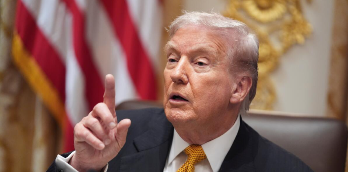 ¿Cómo se está erosionando la democracia en Estados Unidos y qué significa esto para América Latina?