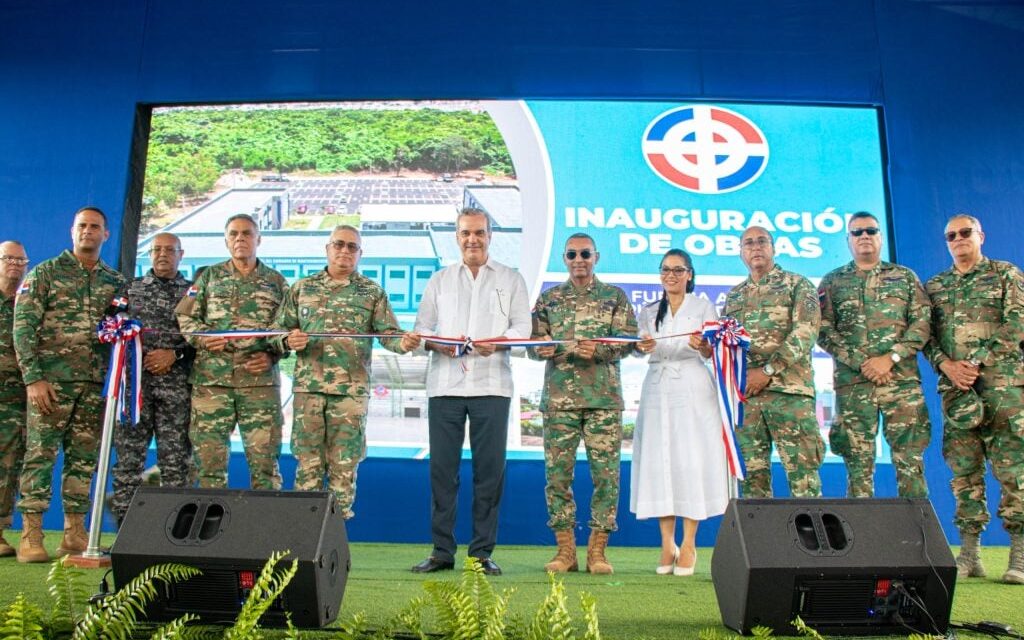 Abinader inaugura nueva infraestructura marcial