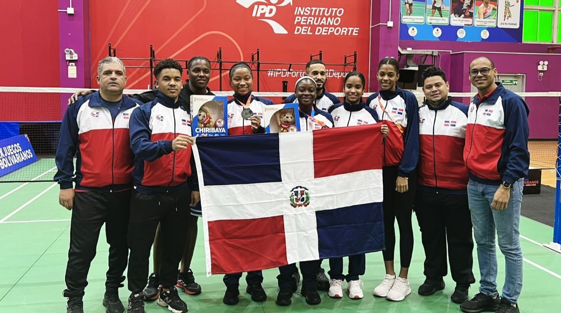 Bádminton apetito plata; softbol y vela se alzan con bronce