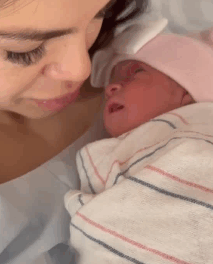 Natti Natasha y Raphy Pina le dan la bienvenida a su segunda hija