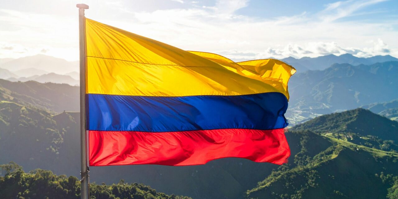 Diáspora dominicana elogia entorchado del consulado en Bogotá