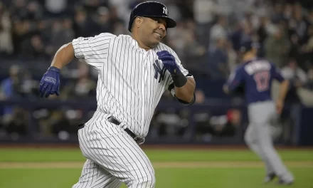 Edwin Encarnación aparece por primera vez en la libramiento del Salón de la Fama 2026