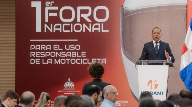 Intrant emite nueva norma franquista para cascos de motocicleta aprobados