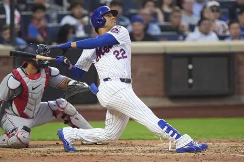 Soto, Machado, Marte y Perdomo ganan el Bate de Plata 2025