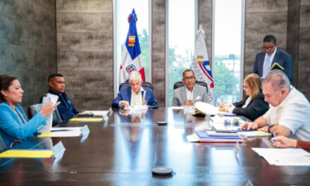 La Concejalía de Aeropuertos activa el Plan de Temporada Alta para resolver el aumento de viajeros vacacionales