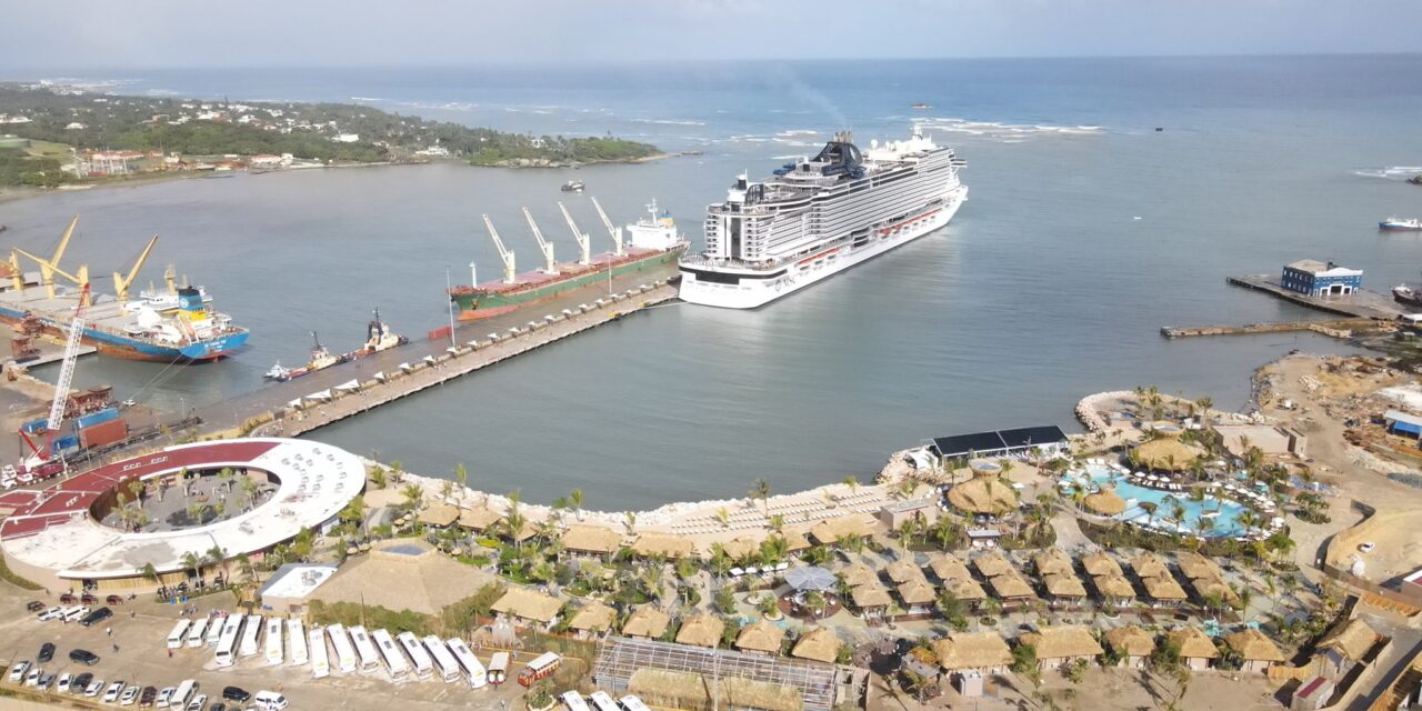 Las llegadas de cruceros caen un 41% en octubre por el huracán Melissa