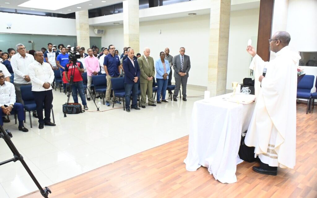 Delegación RD, con 350 atletas a Juegos Bolivarianos Ayacucho-Lima