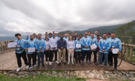 Ministerio de Medio Ambiente certifica 28 nuevos guías de naturaleza para impulsar el ecoturismo