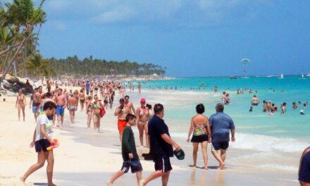 El desembolso promedio diario de los turistas en República Dominicana devaluación a $164