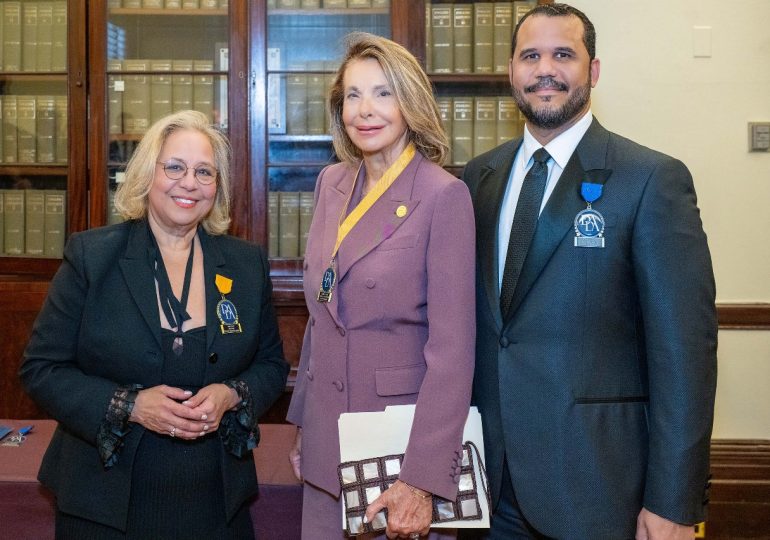 Primeros Premios Distinguidos Dominicana-Americanos celebran liderazgo y donación en Nueva York