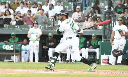 Canó debuta con las Estrellas en triunfo 4-0 sobre el Licey