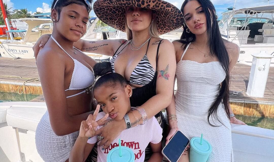 Hijas sorprenden a La Insuperable en La Casa de Alofoke 2