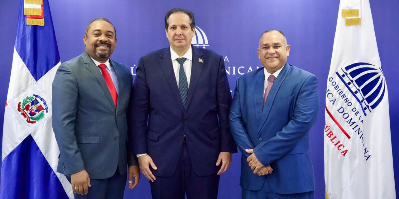COOPNASALUD y Ministerio de Salud Pública fortalecen vínculos institucionales