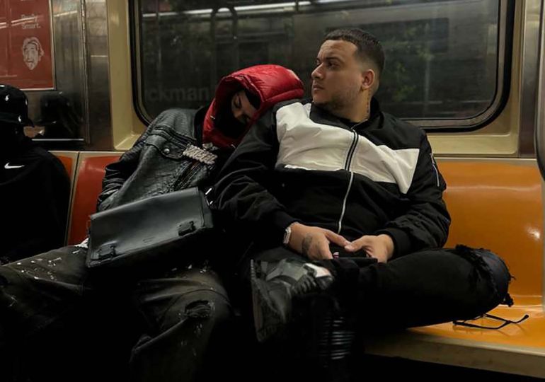 Yaisel LM lanza su nuevo EP “El Rojo”, una explosión de energía y ritmo urbano