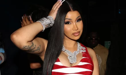 Cardi B se “cura” con La Fruta en sus historias de Instagram