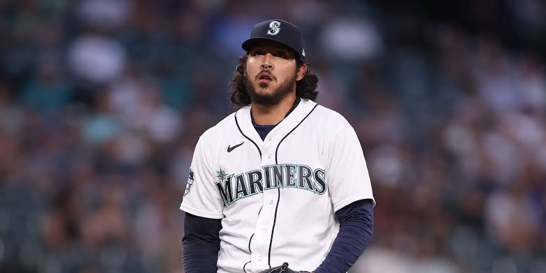 Marineros ejercen opción de Andrés Muñoz y esperan atrevimiento de Jorge Polanco