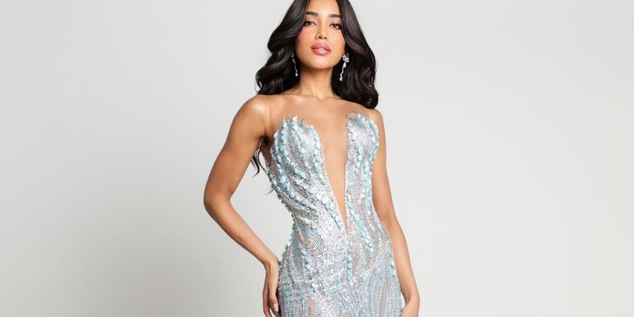 Miss RD se apodera de la pasarela con un vestido de elegancia
