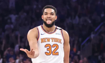 Towns lidera a los Knicks en vencimiento 116-94 sobre los Raptors