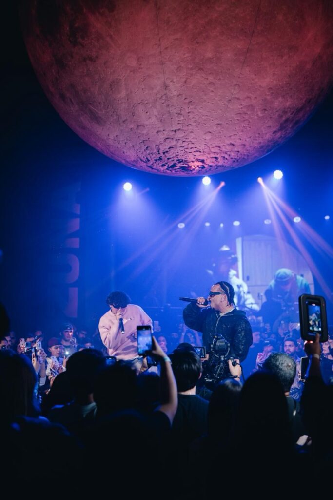 Ozuna y Beéle estrenan a Stendhal con show especial en Madrid - Noticias de hoy en República Dominicana | último minuto