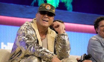 Wisin recibe su primer utilitario como regalo de cumpleaños