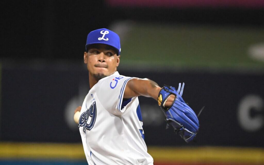 Albert Abreu domina y Licey blanquea 1-0 a los Gigantes en el Quisqueya