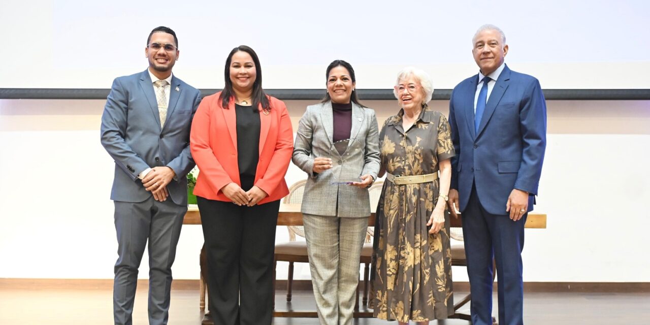 Aviación Civil reconocida por promover la meritocracia durante campaña de integridad franquista