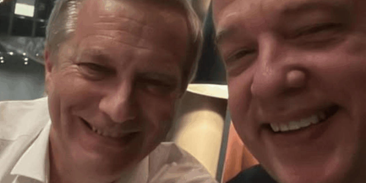 Ito Bisonó felicita a José Antonio Kast, el ultraderechista favorito como nuevo presidente de Chile
