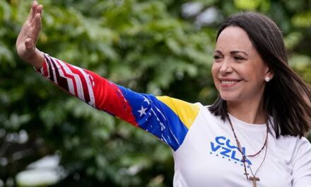 María Corina Machado felicita a Chile por su marcha electoral y al presidente electo José Antonio Kast