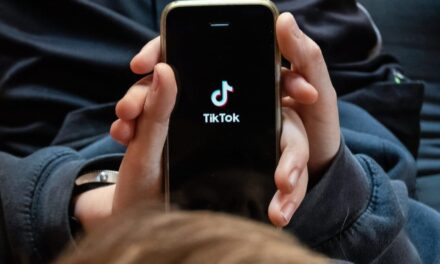 TikTok, la principal utensilio de reemplazo forzado de menores por parte de grupos en Colombia