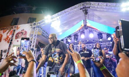 Haina vibra con concierto navideño de Reconocido