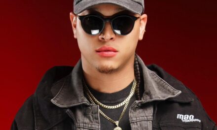 El comediante urbano Julito RD estrena “Le gusta bailar”