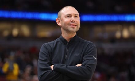 La NBA multa con 35.000 dólares a Adelman