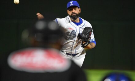 César Valdez domina y Licey vence 6-1 a los Gigantes en el Quisqueya