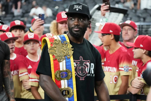 Terence Crawford, el mejor púgil libra por libra del mundo, se retira con un récord de 42-0